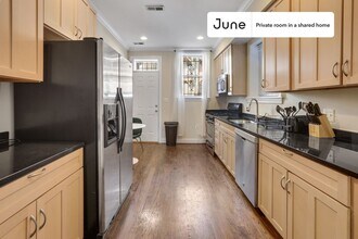 Room in Shared 3 bed/2.5 bath home, Unit A in Washington, DC - Foto de edificio - Building Photo