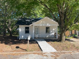 1031 4th St in Conover, NC - Building Photo