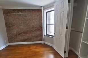 221 E 23rd St in New York, NY - Building Photo