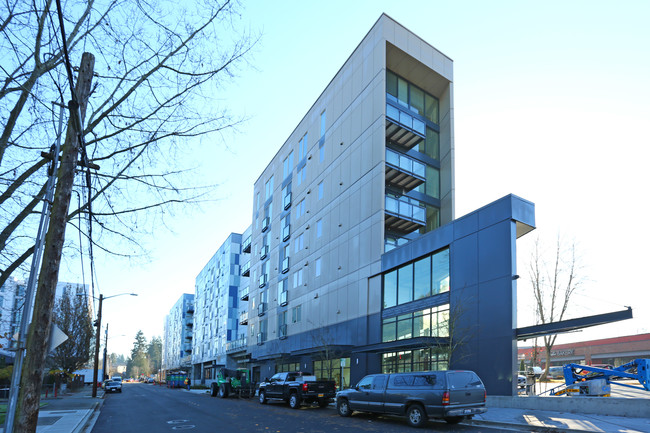 The Triangle in Redmond, WA - Building Photo - Building Photo