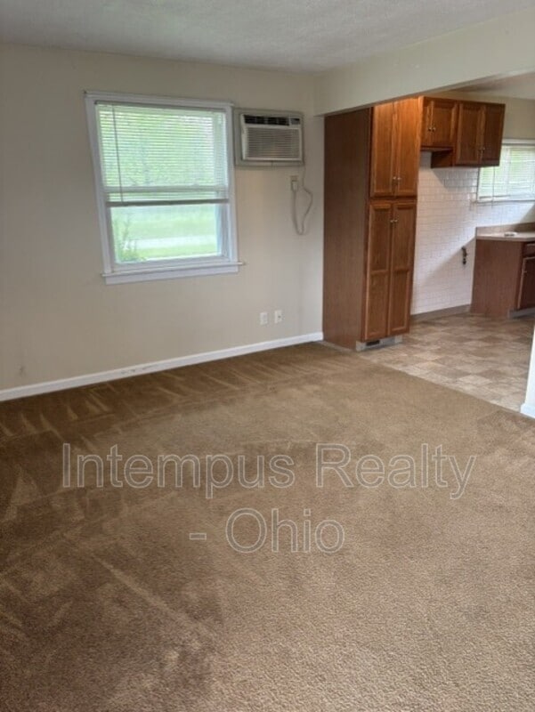 property at 339 N Roanoke Ave