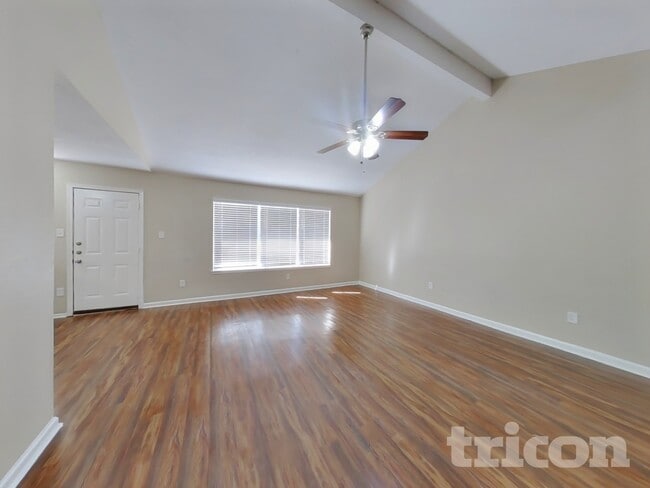 5722 Yorkgate Dr in Spring, TX - Building Photo - Building Photo