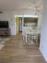 133 Lake Pine Cir in Greenacres, FL - Building Photo - Building Photo