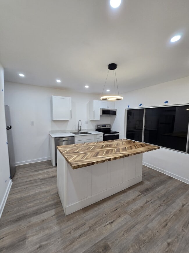 property at 7345 Penrose St