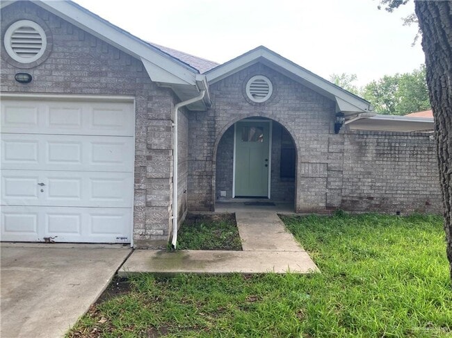 property at 5 Ash Cir
