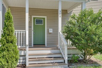 528 E Gilpin Ave in Norfolk, VA - Building Photo - Building Photo