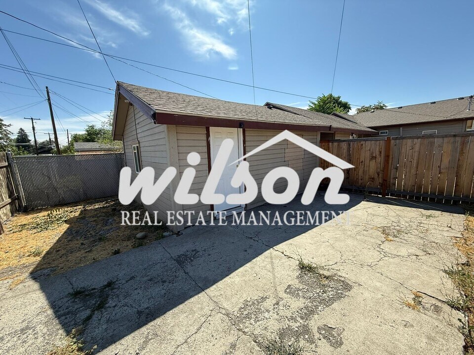 1531 McKinley Ave in Yakima, WA - Building Photo