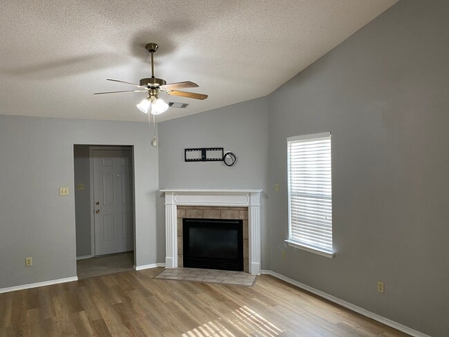 61 Meadow Ridge Loop in Maumelle, AR - Building Photo - Building Photo