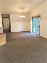 4107 Kane Ct in Eau Claire, WI - Building Photo - Building Photo