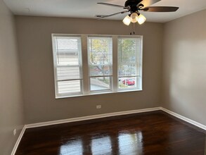 2035 N Kildare Ave in Chicago, IL - Building Photo - Building Photo