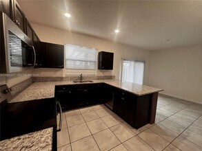 11989 SW 150th Pl in Miami, FL - Building Photo - Building Photo