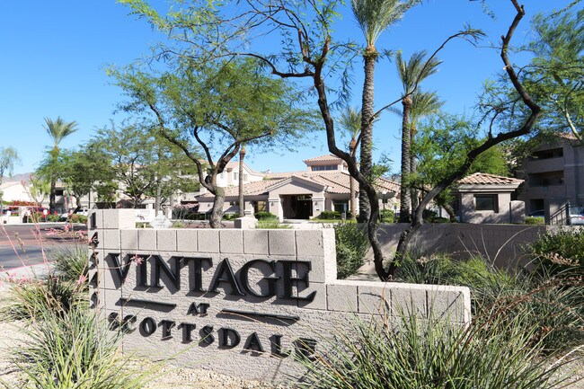 Vintage at Scottsdale in Scottsdale, AZ - Foto de edificio - Building Photo