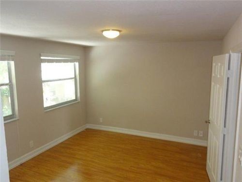 765 Crystal Lake Dr-Unit -16H in Pompano Beach, FL - Building Photo