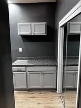 2832 Stanton Ave in Cincinnati, OH - Building Photo - Building Photo