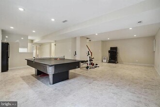 6136 Deer Ridge Trail in Springfield, VA - Building Photo - Building Photo