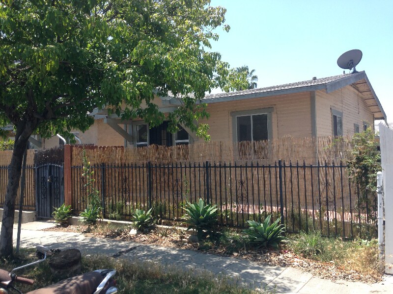 1804 Bellevue Ave in Los Angeles, CA - Foto de edificio