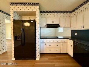 5907 Gumwood Dr in Jacksonville, FL - Building Photo - Building Photo