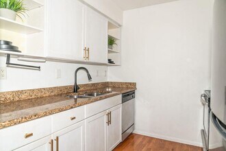 1150 Collier Rd NW in Atlanta, GA - Building Photo - Building Photo