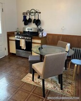 96 Winthrop Rd in Brookline, MA - Building Photo