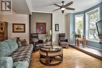 19 Oxford St in Hamilton, ON - Building Photo - Building Photo