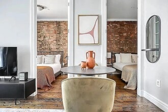 202 E 13th St, Unit 3E in New York, NY - Building Photo - Building Photo