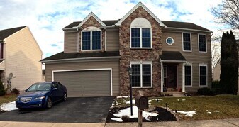 105 Joshua Dr in York, PA - Building Photo