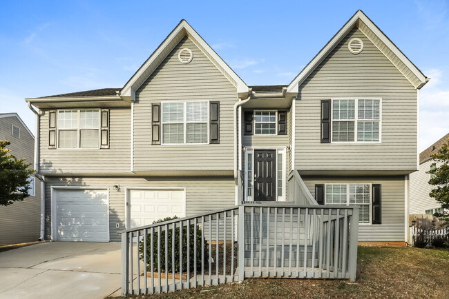 property at 6473 E Meyer Dr