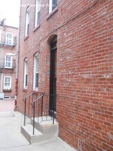 20 Hanover Ave, Unit 3 in Boston, MA - Foto de edificio - Building Photo