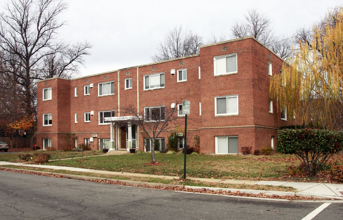 306 Adams Ave in Alexandria, VA - Building Photo