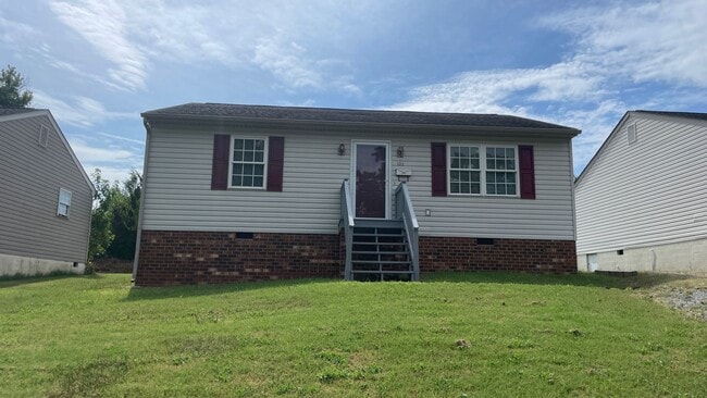 property at 101 N Linden Ave