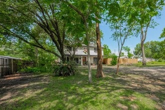 5514 Avenue M in Santa Fe, TX - Building Photo - Building Photo