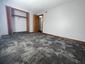 350 Stone Creek Dr in Goshen, IN - Building Photo - Building Photo
