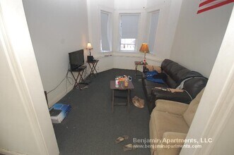 1175 Boylston St, Unit 50 in Boston, MA - Building Photo - Building Photo