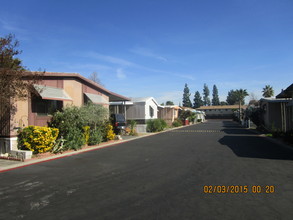 Royal York Estates in San Bernardino, CA - Foto de edificio - Other