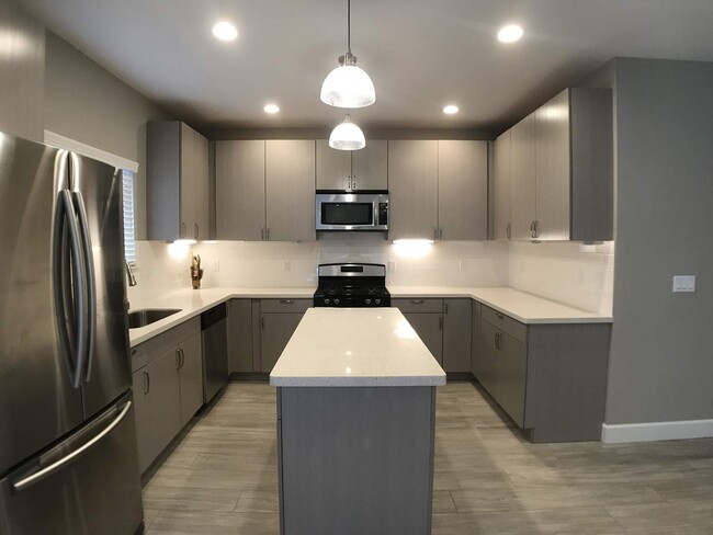 property at 45-75-75 Waikalua Rd