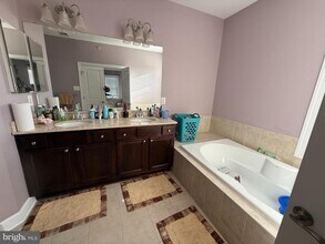 2720 Cheekwood Cir in Ellicott City, MD - Building Photo - Building Photo