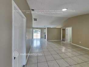 465 Gannet Ct in Kissimmee, FL - Foto de edificio - Building Photo