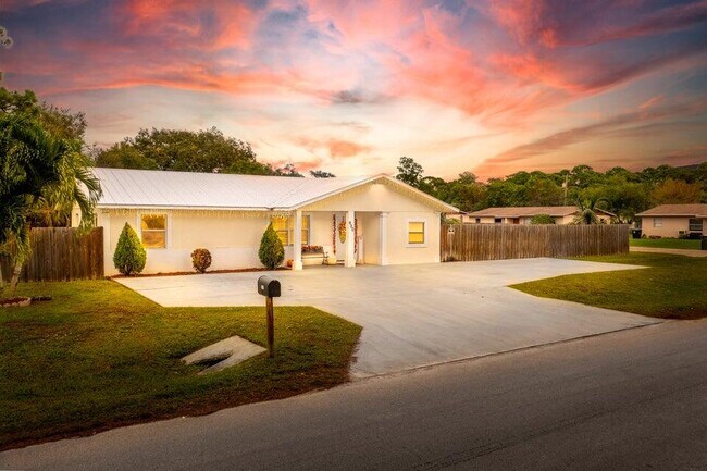 property at 900 King Orange Dr