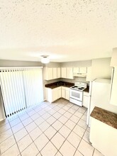700 Tumbleweed Trl, Unit 731B in Pensacola, FL - Building Photo - Building Photo