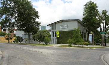 Penthouse in Austin, TX - Building Photo - Building Photo