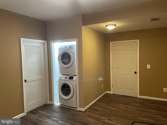 property at 9128 Aventon Ct