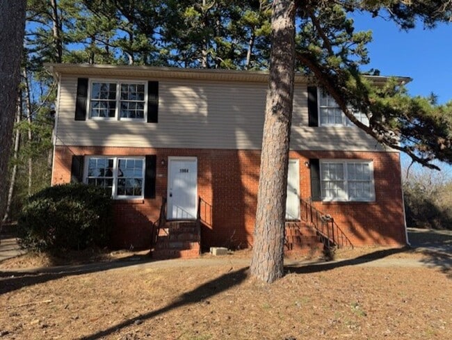 1904 Lyle Dr in Birmingham, AL - Building Photo - Building Photo