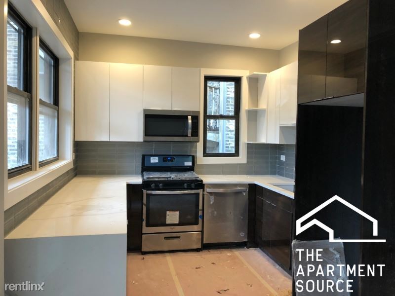 1120 N Oakley Blvd-Unit -#3 in Chicago, IL - Building Photo