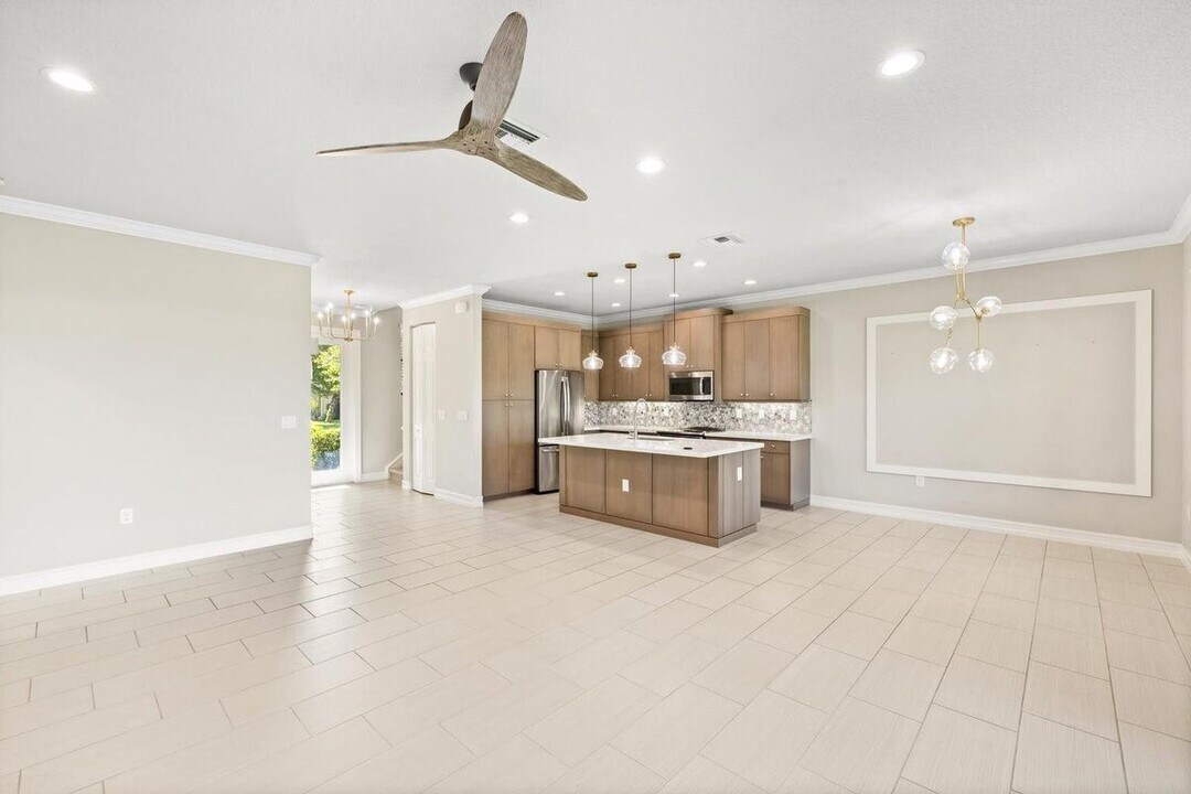 14174 Paverstone Terrace in Delray Beach, FL - Building Photo