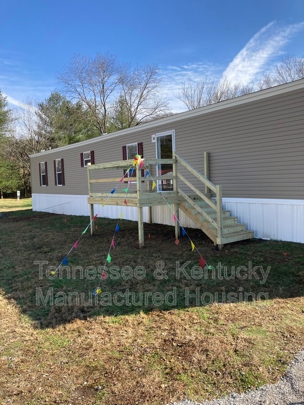 property at 210 Eller Dr