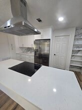 383 Floral Dr in Winter Garden, FL - Building Photo - Building Photo
