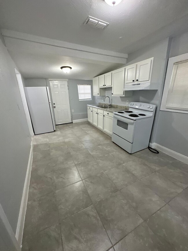 property at 1436 W 25th St