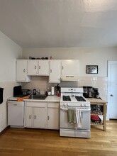 254 Summer St, Unit 3 in Somerville, MA - Building Photo - Building Photo