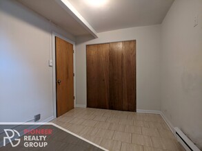 2862 N Clark St, Unit GDN in Chicago, IL - Building Photo - Building Photo