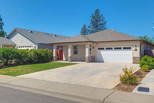 820 B St in Lincoln, CA - Building Photo - Building Photo